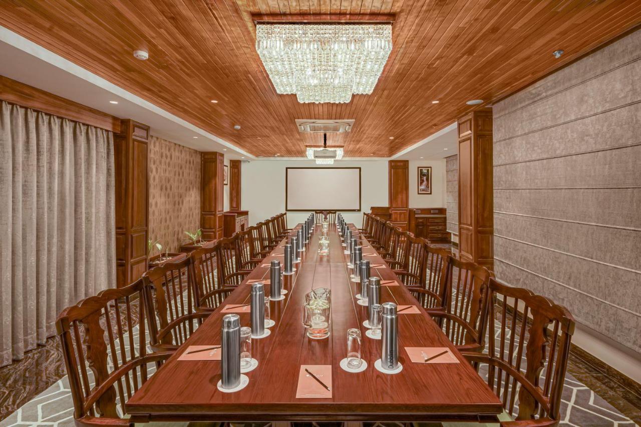 Welcomheritage Elysium Resort & Spa Шімла Екстер'єр фото